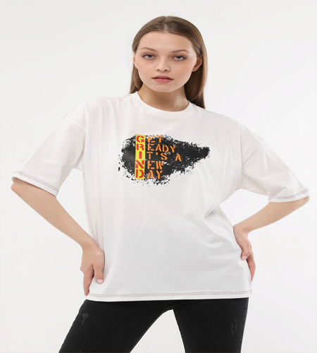 1 WOMENS OVERSIZED T-SHIRT